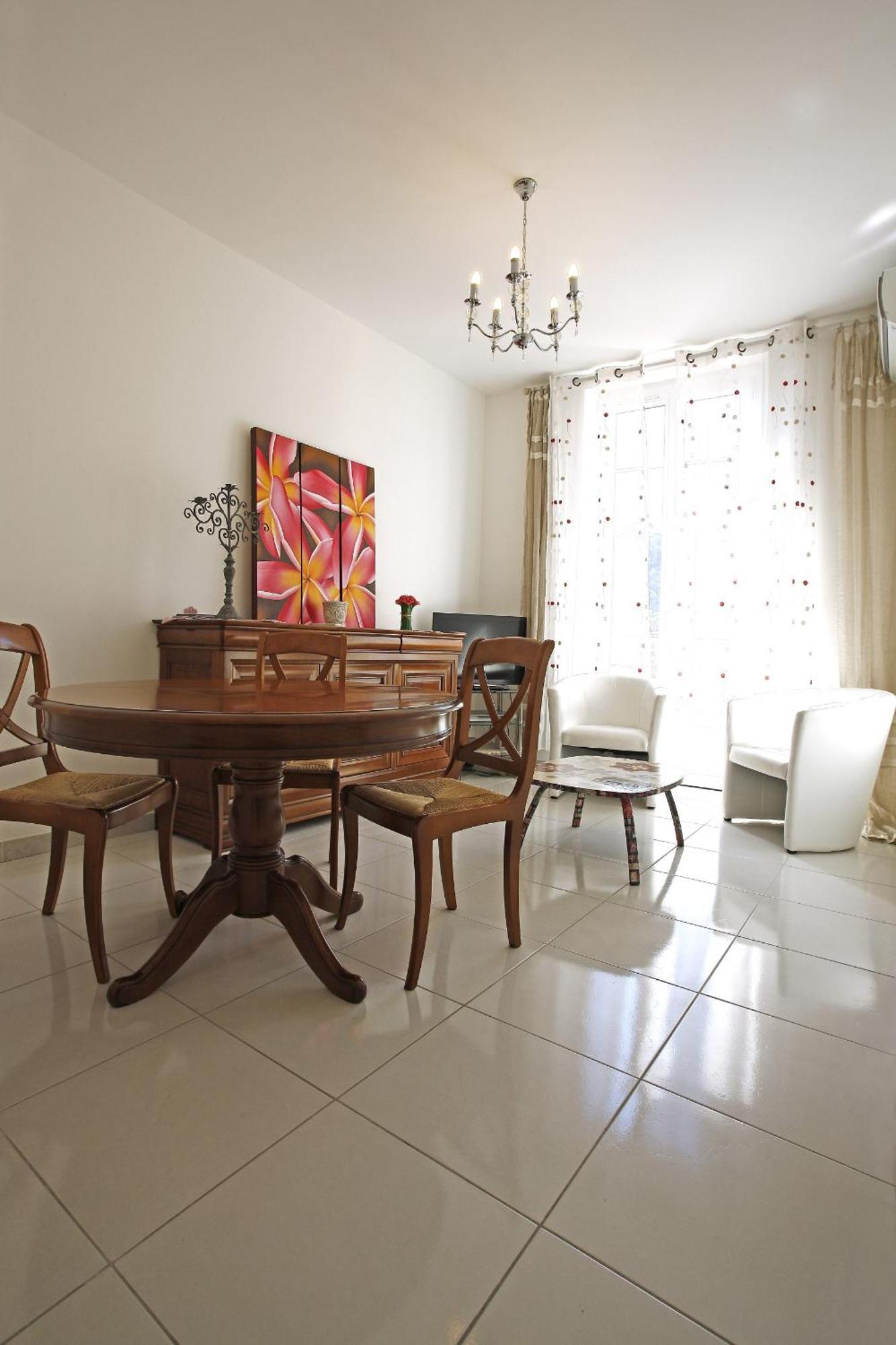 Aigue-Marine - Superbe Appartement Vue Mer 4 Personnes Au Port De Nice Exterior photo